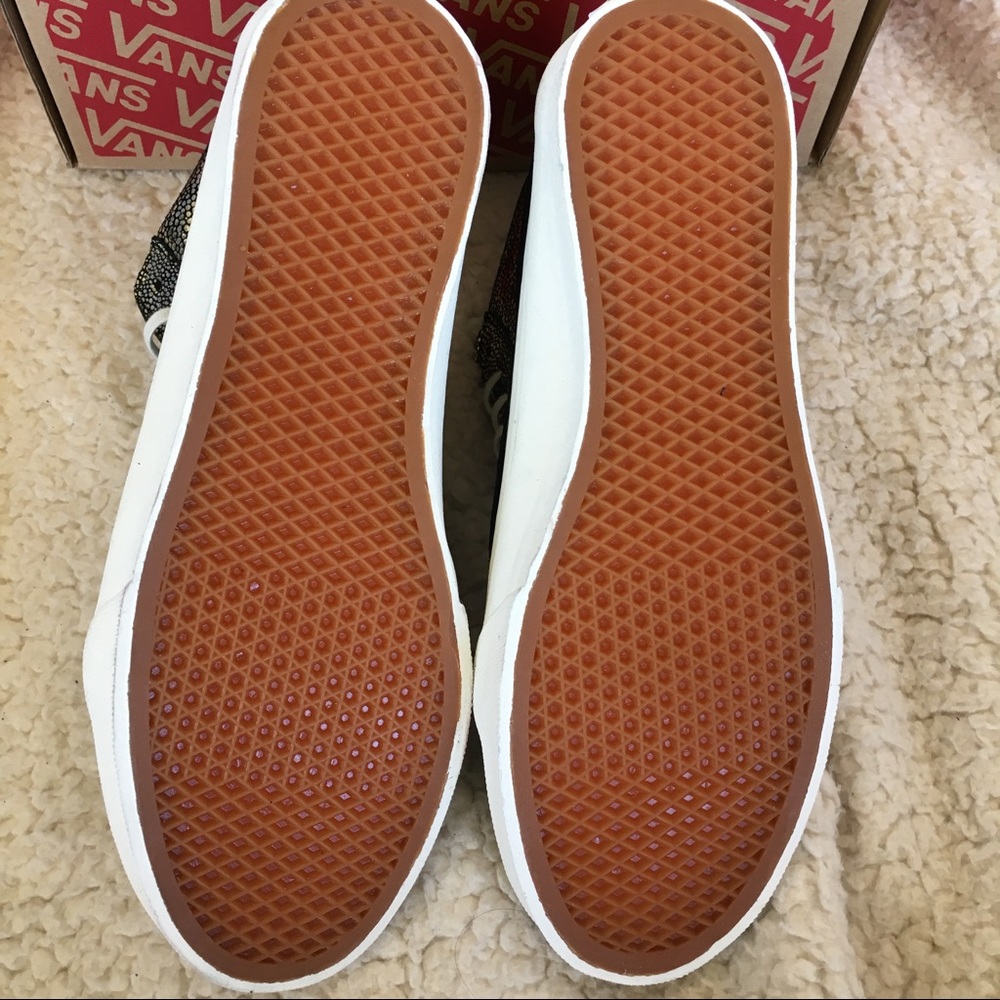 🎉Sale Price Firm🎉NWT Vans Sk8-Hi Slim Zip W6.5,6 - Picture 5 of 8